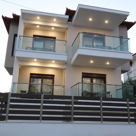 Sunshine Rooms And Suites Неа-Врасна Экстерьер фото