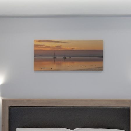 Sunshine Rooms And Suites Неа-Врасна Экстерьер фото