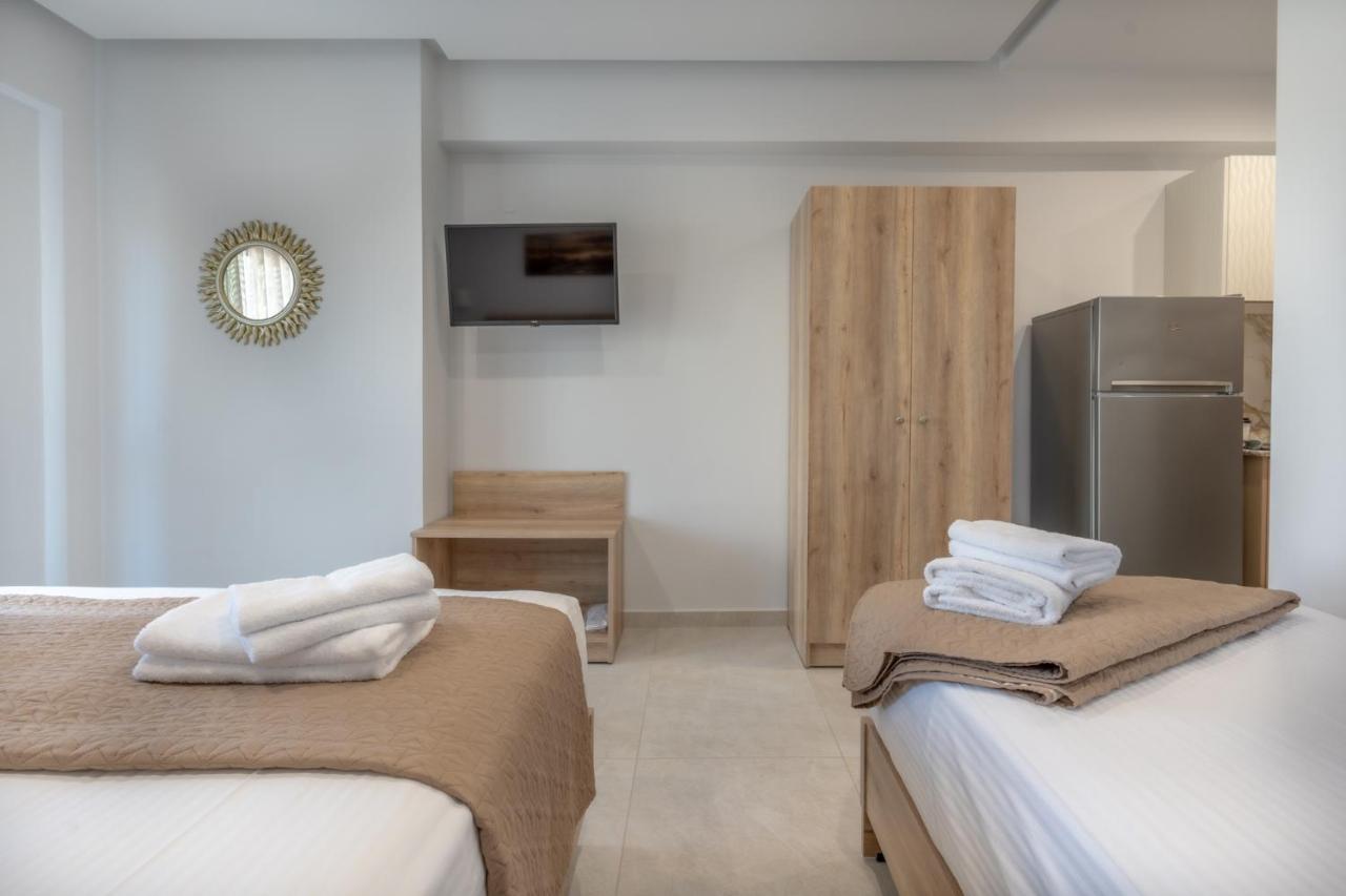 Sunshine Rooms And Suites Неа-Врасна Экстерьер фото