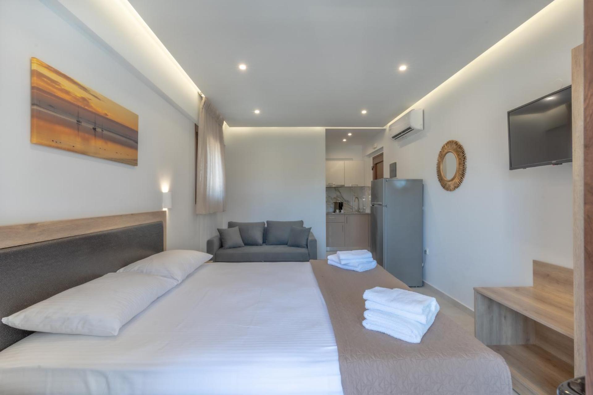 Sunshine Rooms And Suites Неа-Врасна Экстерьер фото