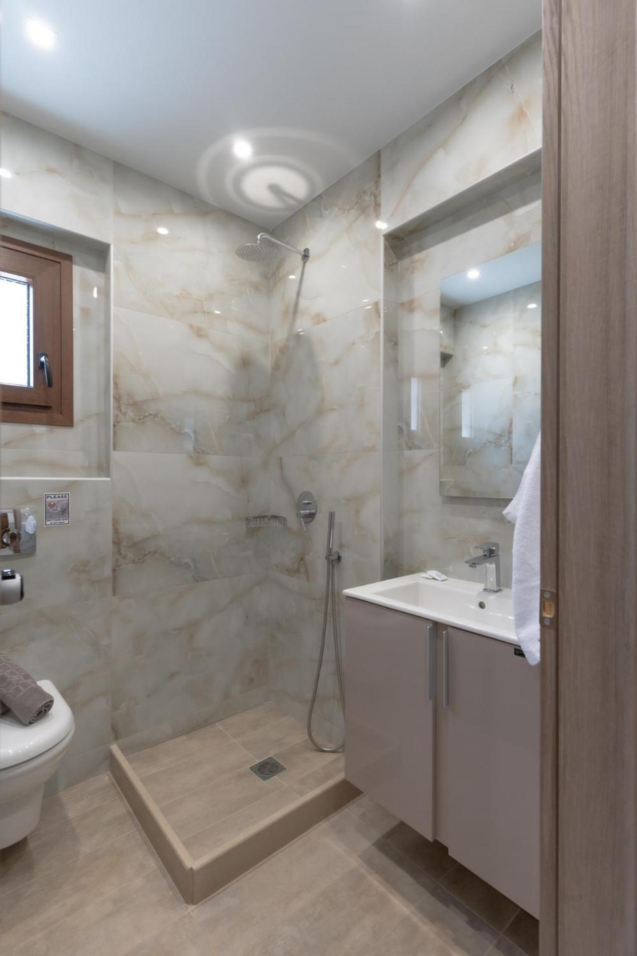 Sunshine Rooms And Suites Неа-Врасна Экстерьер фото